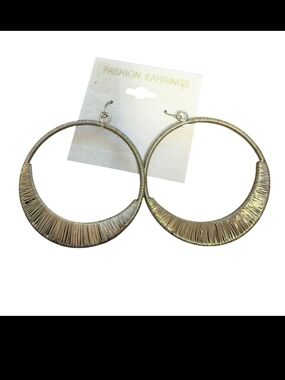 Unbranded Gold-Tone Hoop Earrings